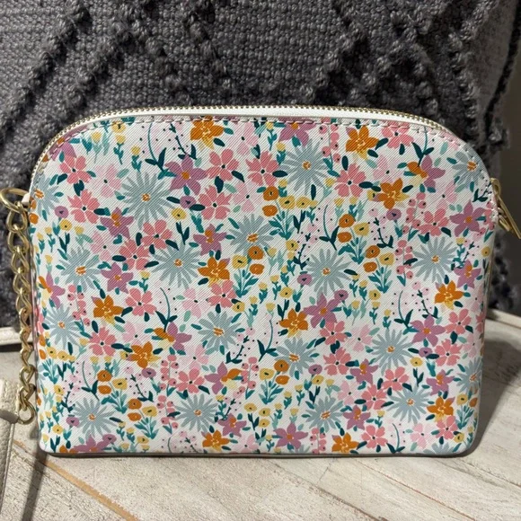 NWOT❤️Nanette Lapore Wildflower Crossbody - Picture 4 of 7